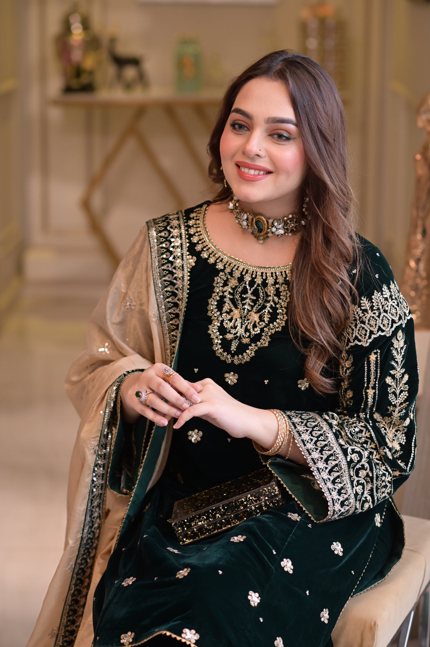 Rs 21500 Aneelas Stitched Velvet Emb 3pc Missouri Duppata [VT-09] [Dispatch Time 2 Months]