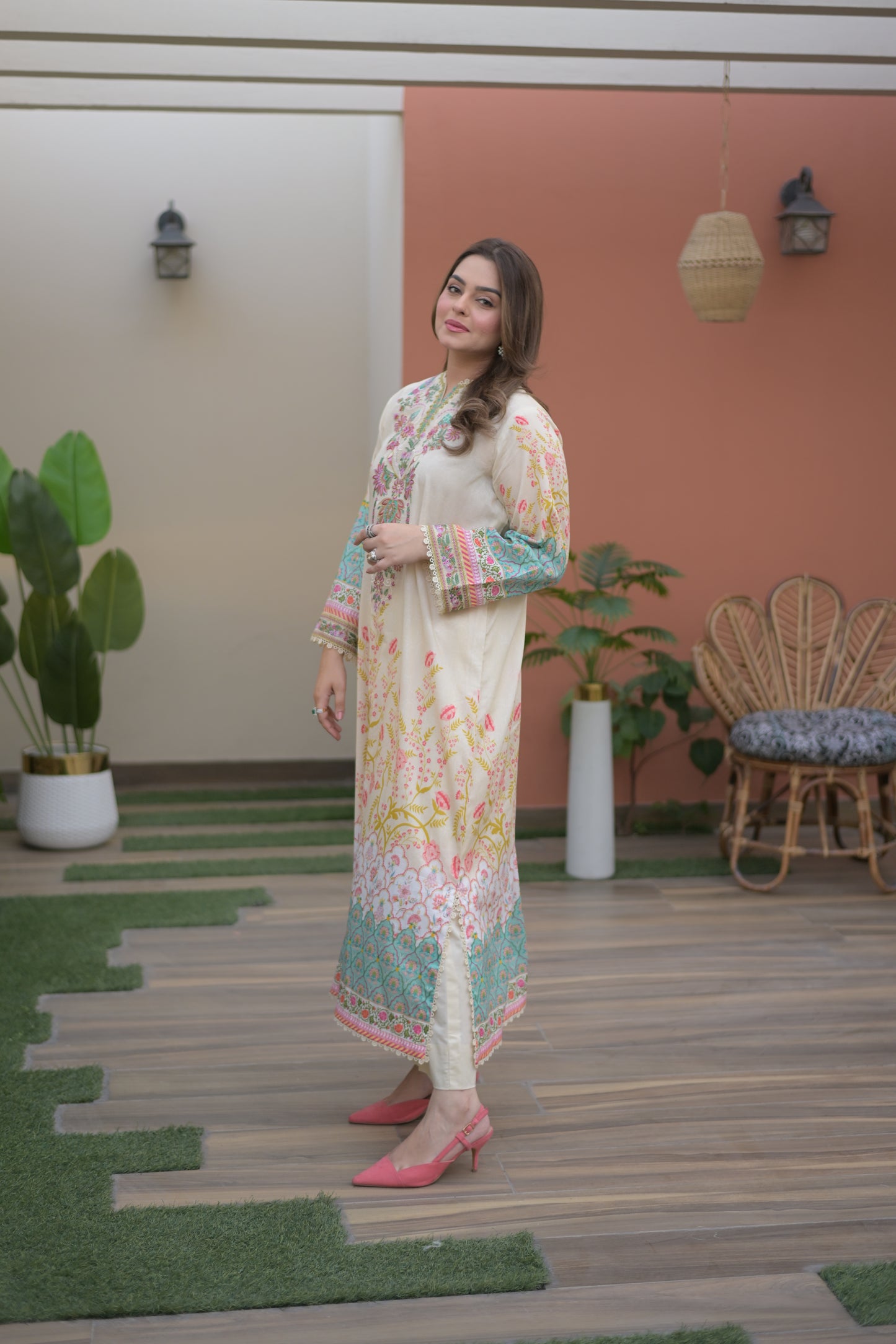 Rs 6500 Aneelas Stitched Lawn Print Emb Kaftan 2pc [SPR-26-49] [Dispatch Time 2.5 Months]