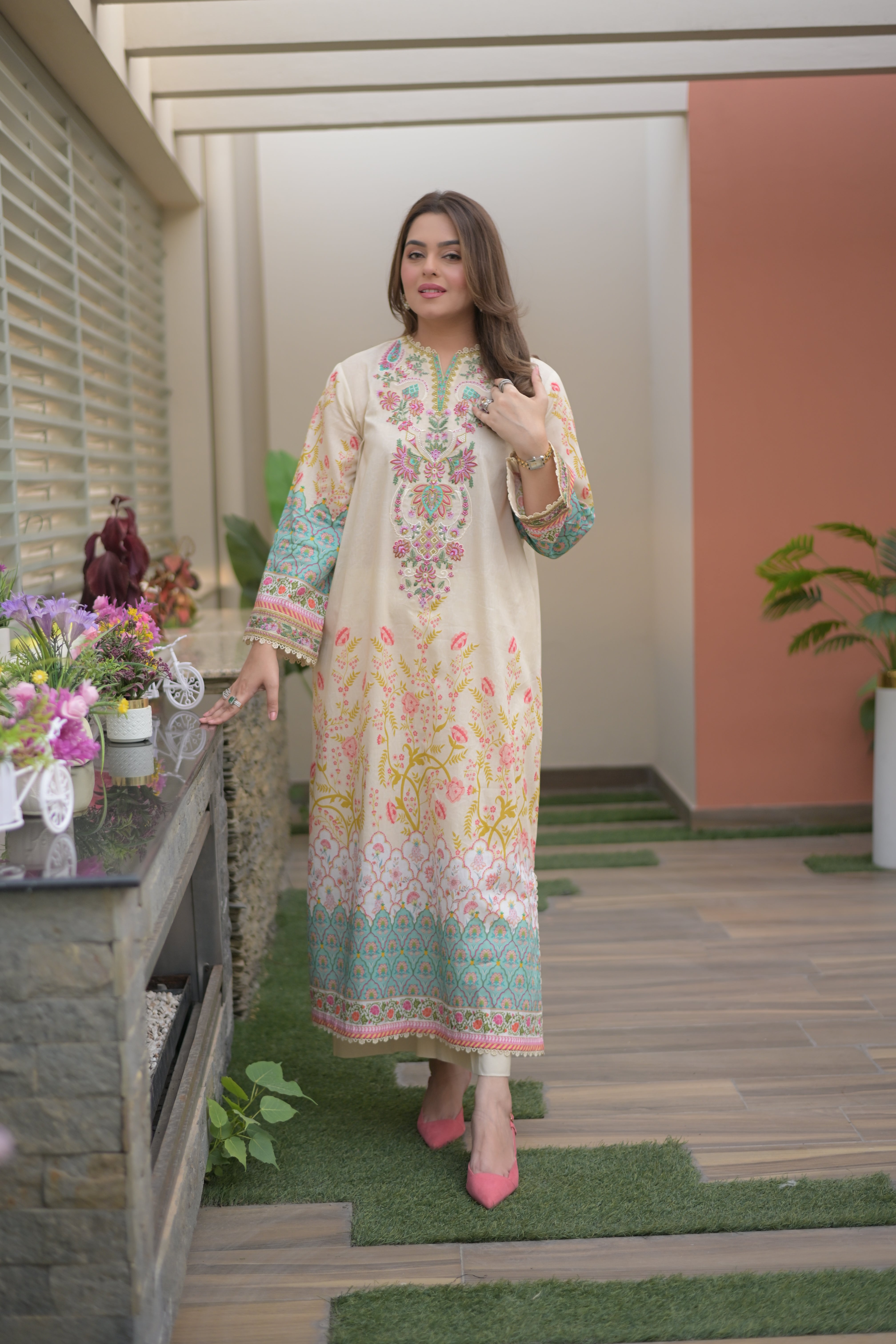 Rs 6500 Aneelas Stitched Lawn Print Emb Kaftan 2pc [SPR-26-49] [Dispatch Time 2.5 Months]