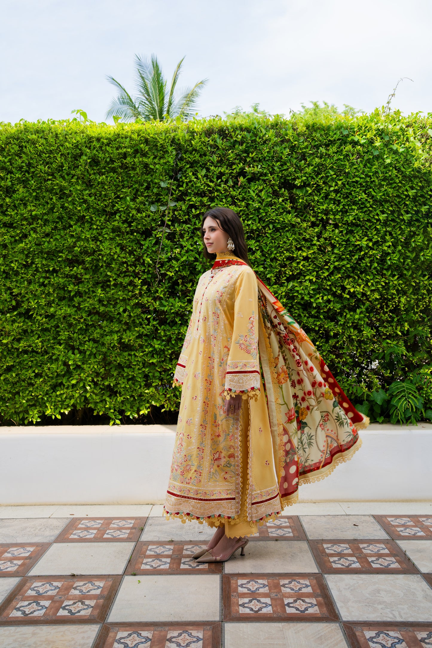 Rs 19500 Aneelas Stitched Luxury Lawn Emb 3pc Silk Print Duppata [LUX-26-100-A] [Dispatch Time 2 Months]