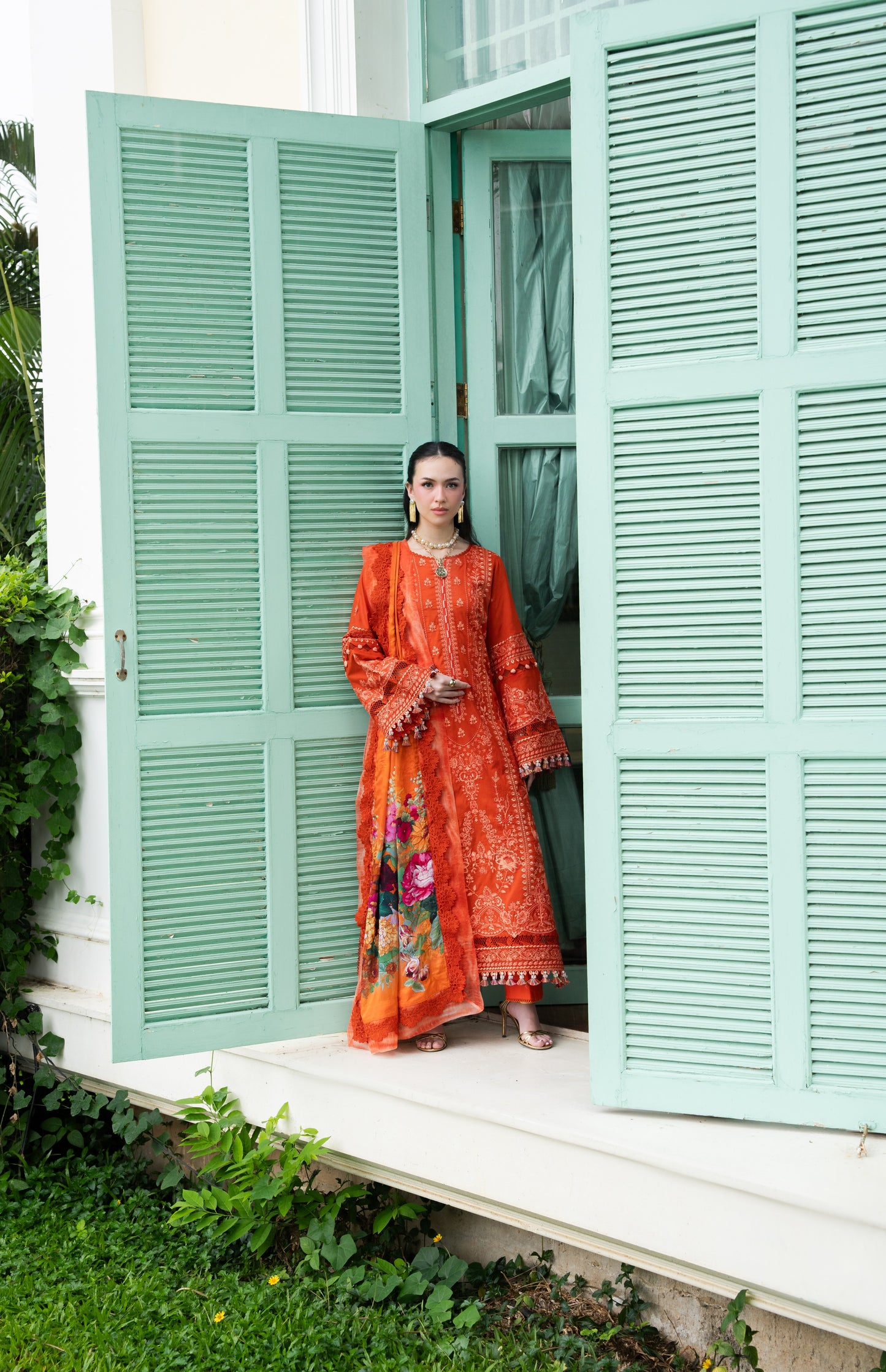 Rs 16450 Aneelas Stitched Luxury Lawn Emb 3pc Silk Print Duppata [LUX-26-101-A] [Dispatch Time 2 Months]