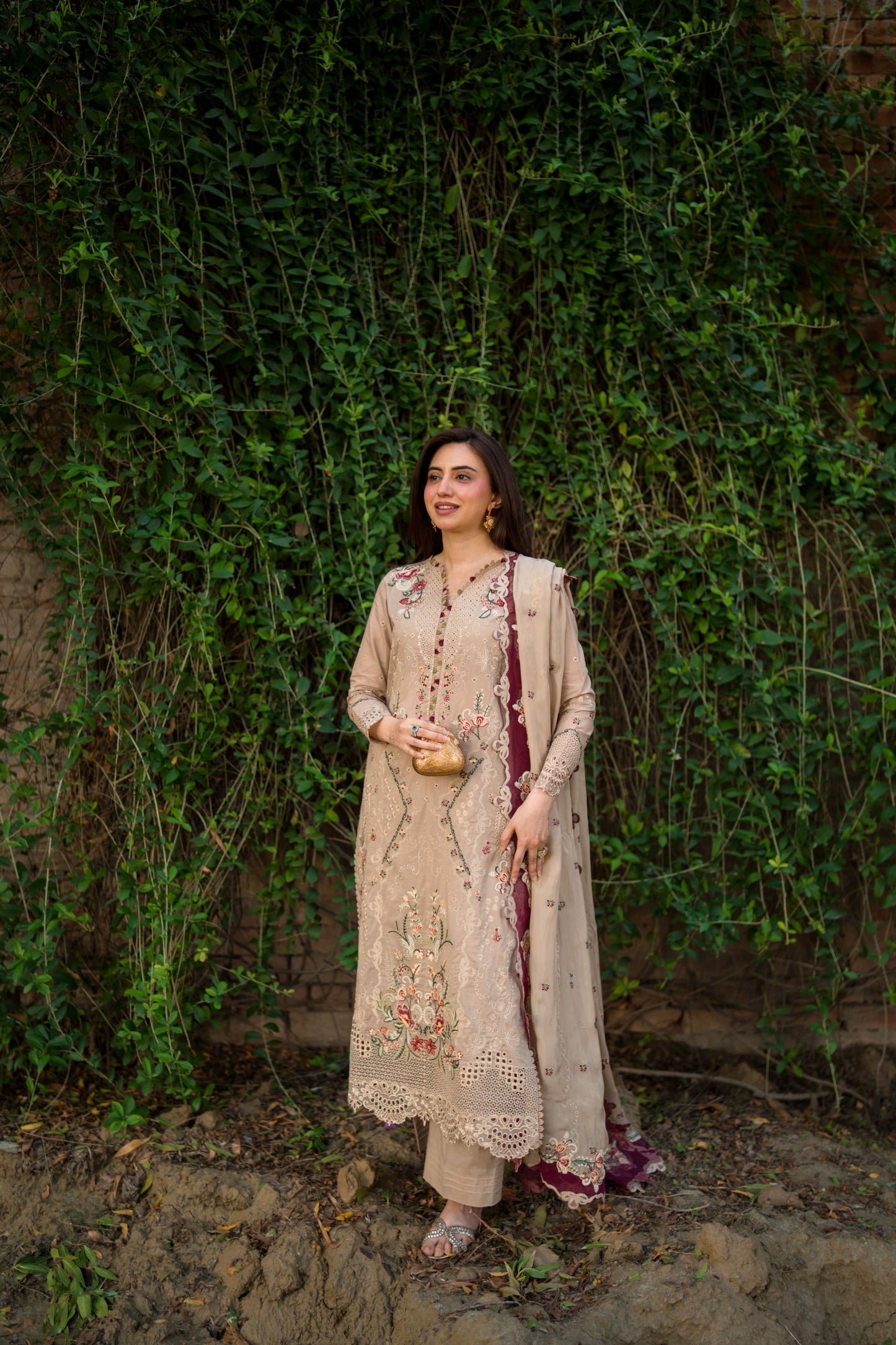Rs 18500 Aneelas Stitched Lawn Emb 3pc Silk Duppata [LUX-26-51] [Dispatch Time 2.5 Months]