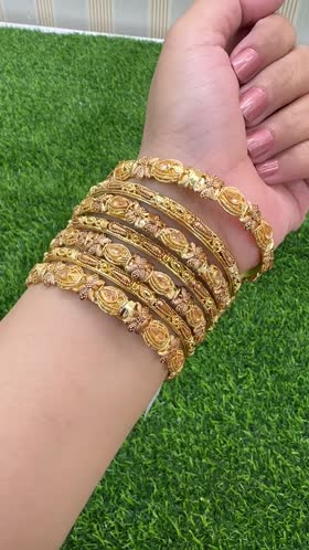 Rs 2200 set of 7 bangles [2.6]